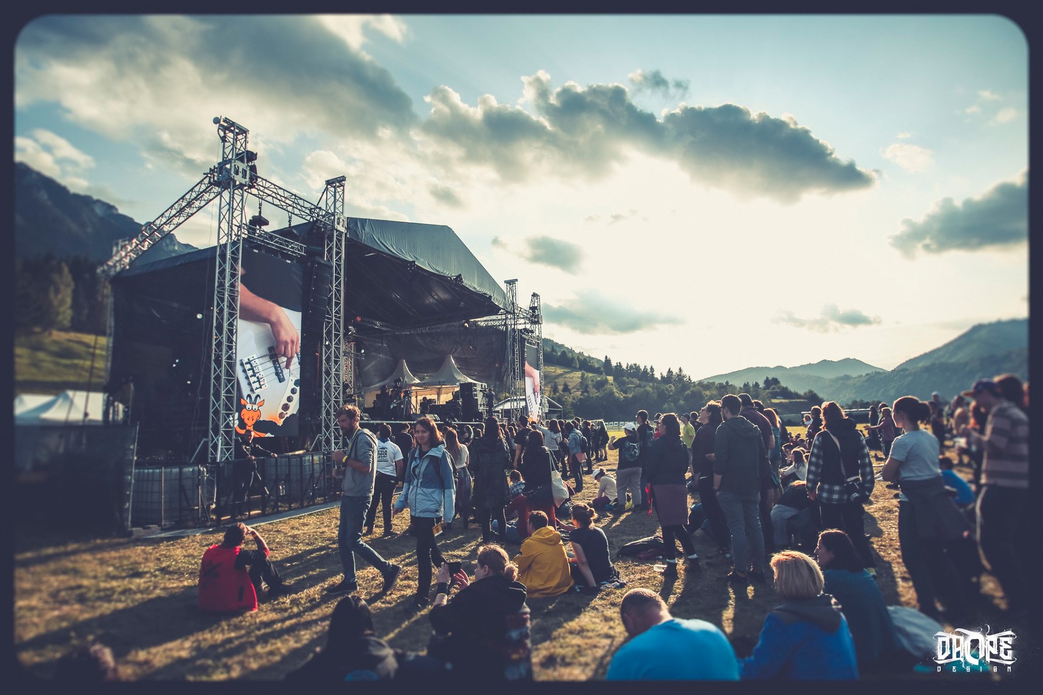 Folk Rock Festival Piatra Craiului Folk Rock Fest 2019 @ Piatra Craiului (22)setup Sunet Scena Lumini Video Music Gear
